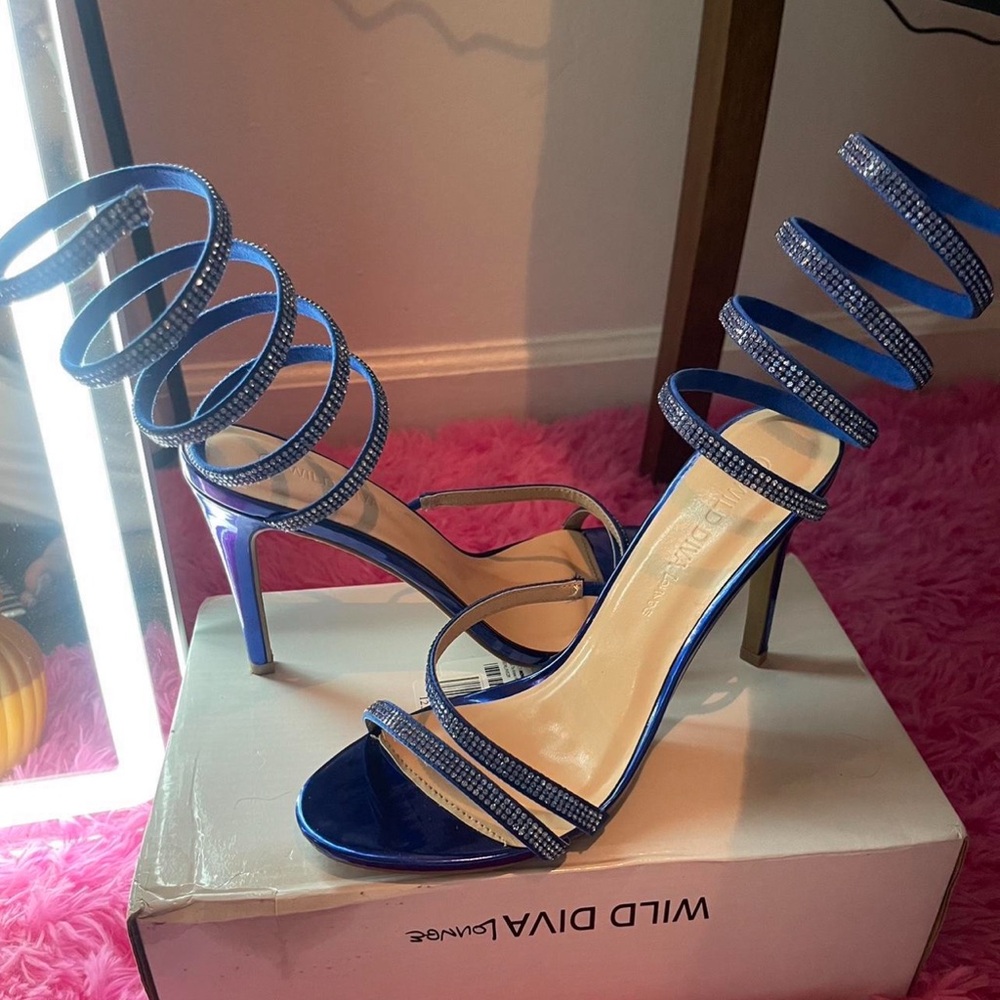 DIVA Lounge Blue Spiral Strap Heels